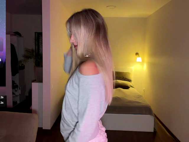 MissyKissy live cam on BongaCams