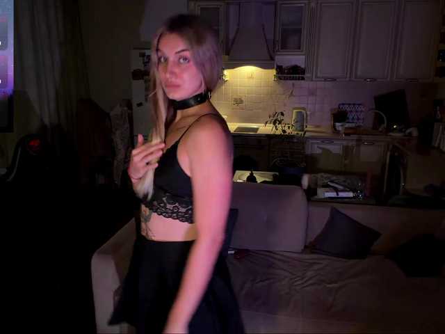 MissyKissy live cam on BongaCams