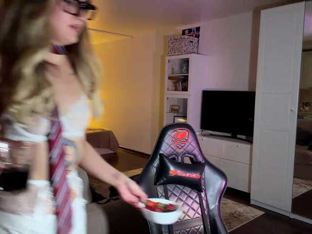 MissyKissy live cam on BongaCams