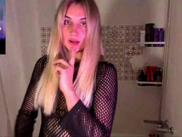 MissyKissy webcam
