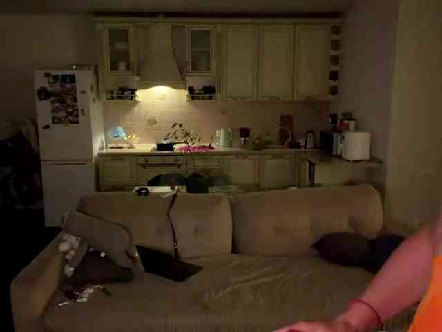 MissyKissy webcam