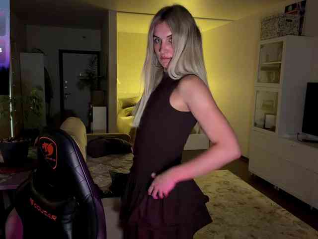 MissyKissy webcam