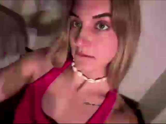 MissyKissy webcam