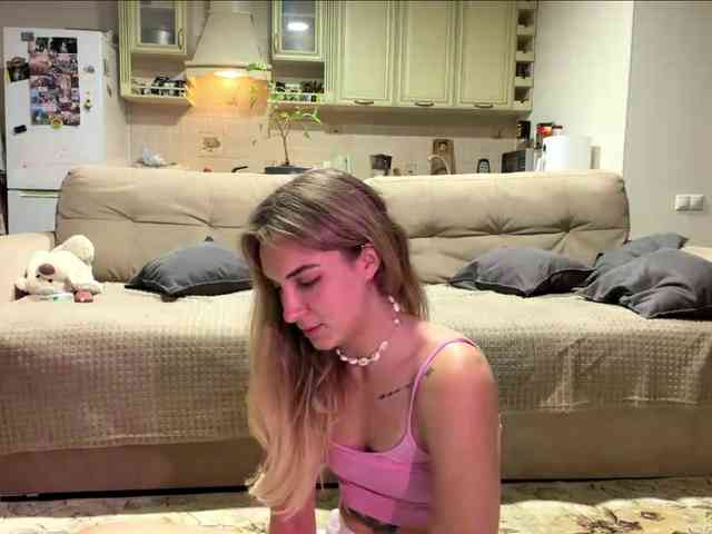 MissyKissy webcam