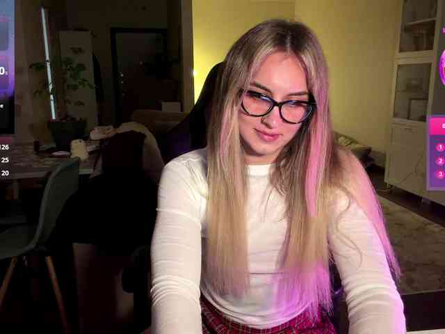 MissyKissy webcam