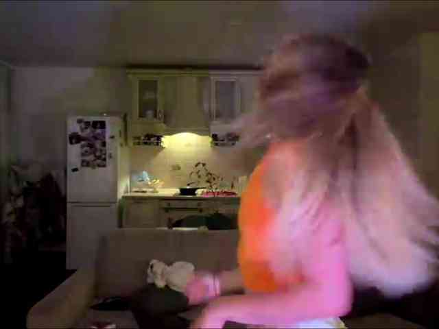 MissyKissy webcam