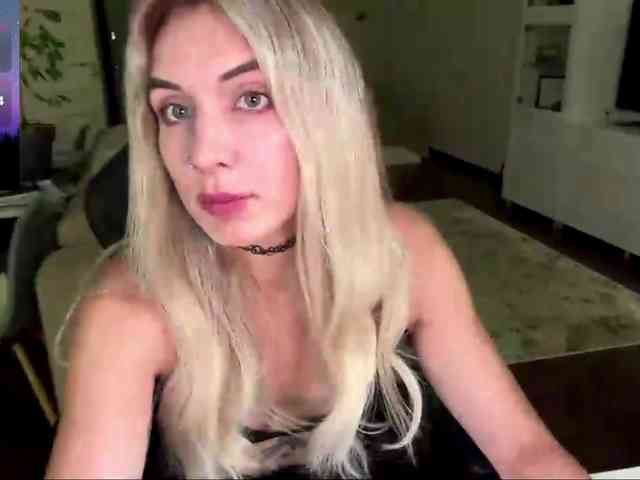 MissyKissy webcam