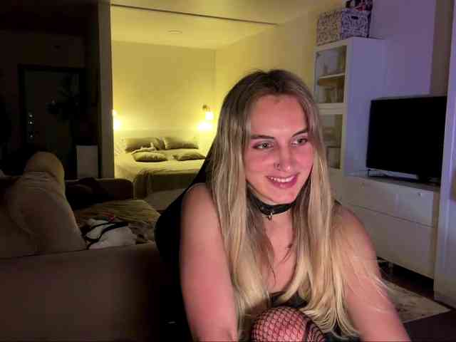 MissyKissy webcam