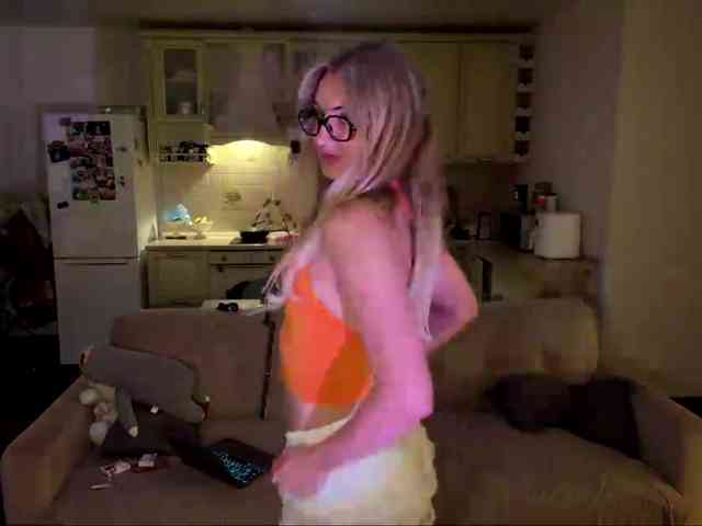 MissyKissy Live Webcam on BongaCams