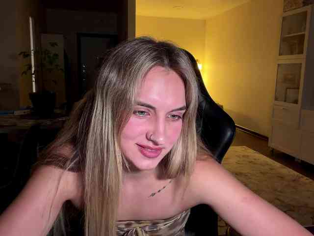 live sex chat free MissyKissy