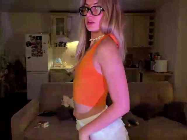 MissyKissy webcam