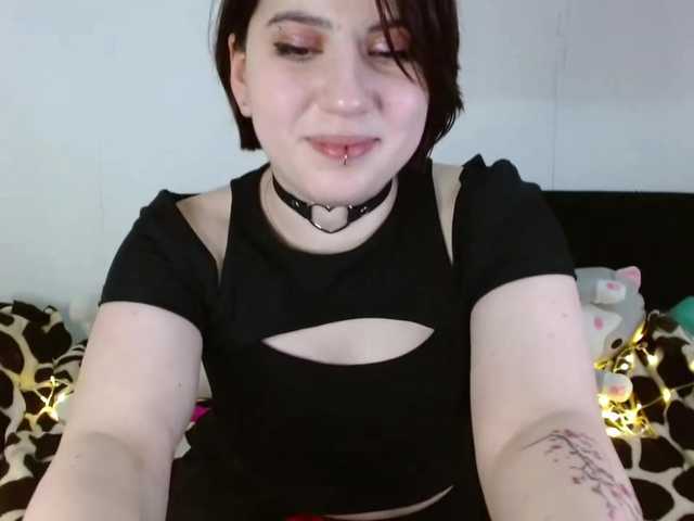 OrianaSecret live cam on BongaCams
