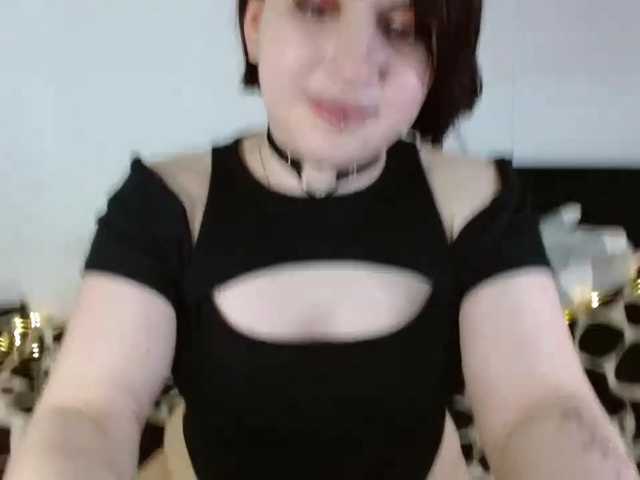 OrianaSecret live cam on BongaCams