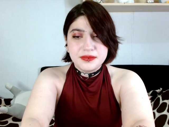 OrianaSecret live cam on BongaCams