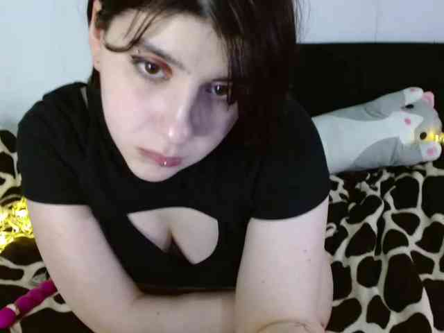 OrianaSecret webcam