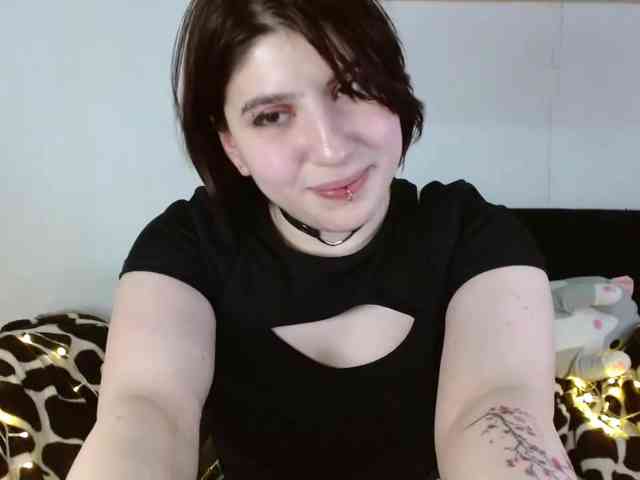 OrianaSecret webcam