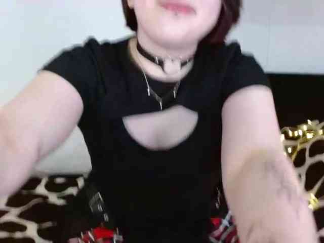 OrianaSecret webcam