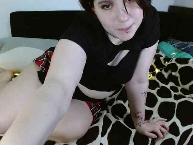 OrianaSecret webcam