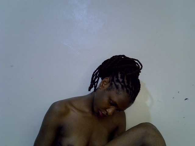 Velvet-luxe live cam on BongaCams