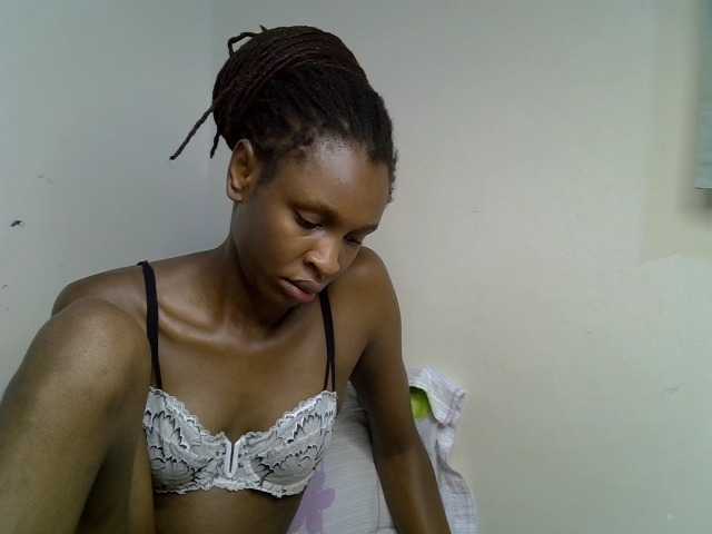 velvet-luxe cam belle