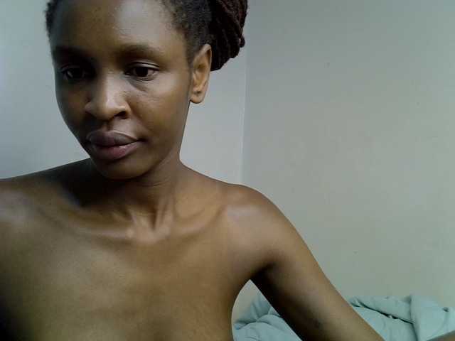Velvet-luxe live cam on BongaCams
