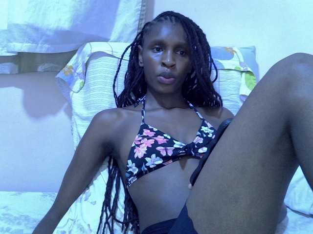Velvet-luxe live cam on BongaCams