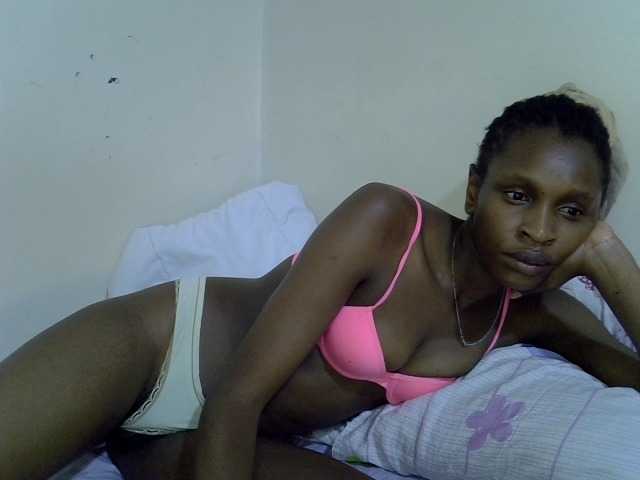 Velvet-luxe live cam on BongaCams