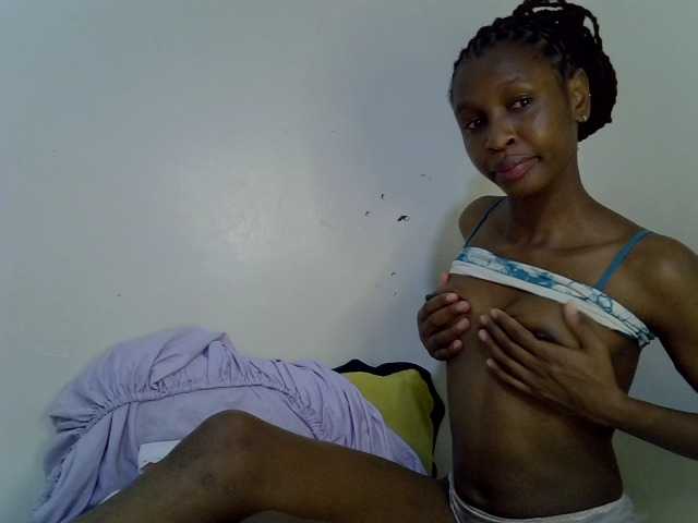 Velvet-luxe live cam on BongaCams