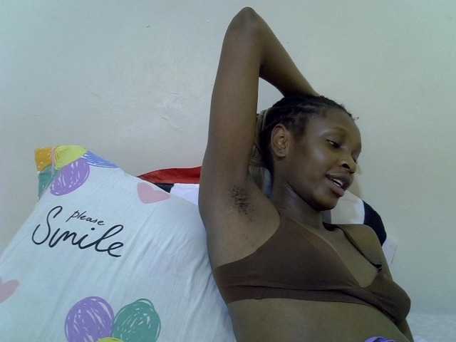 Velvet-luxe live cam on BongaCams