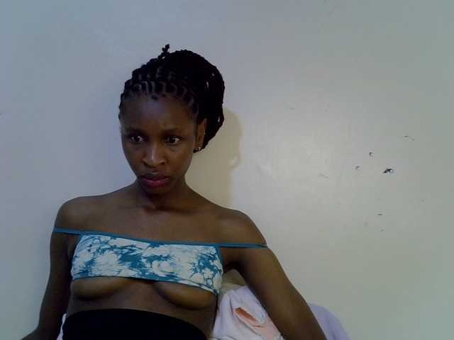 Velvet-luxe live cam on BongaCams