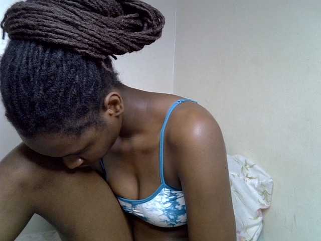 Velvet-luxe live webcam show