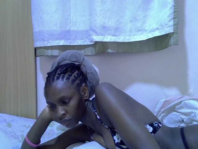 Velvet-luxe live cam on BongaCams