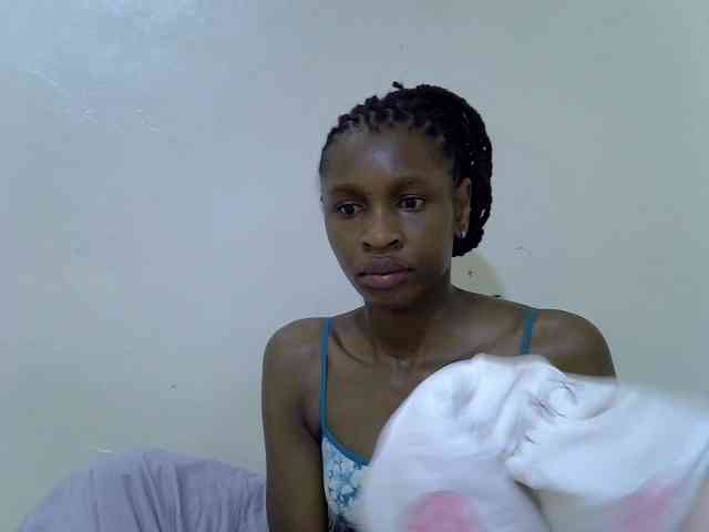 Velvet-luxe webcam