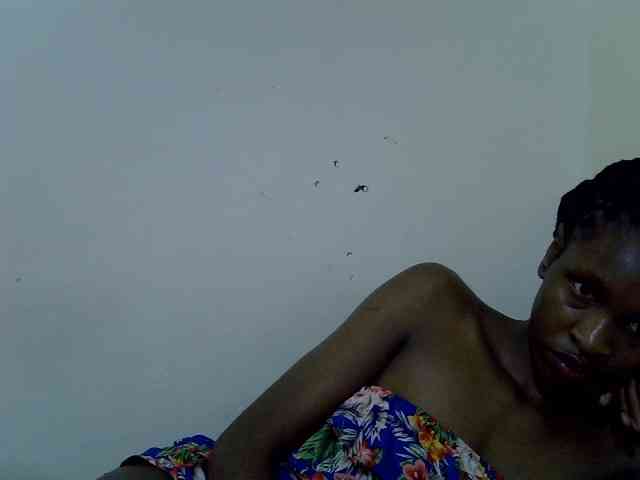 Velvet-luxe webcam
