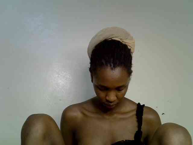 Velvet-luxe webcam