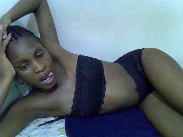 Velvet-luxe Live Webcam on BongaCams