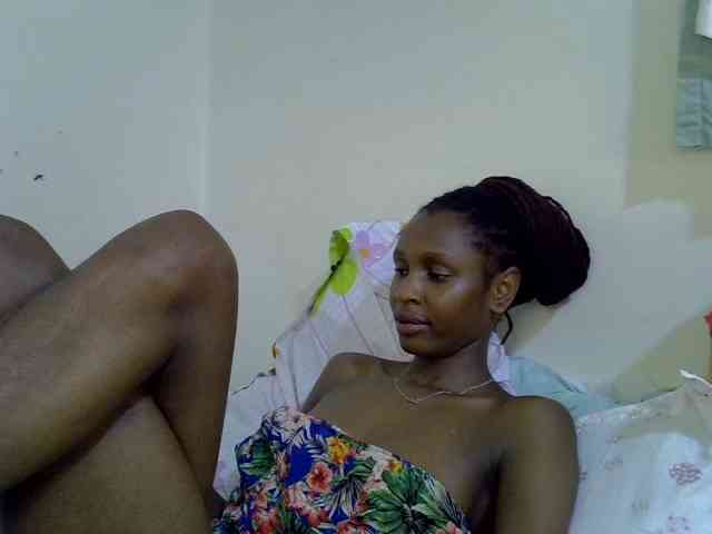 Velvet-luxe webcam