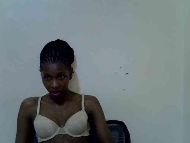 Velvet-luxe webcam