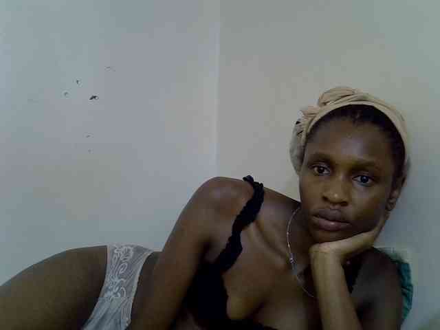 Velvet-luxe webcam