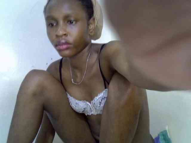 Velvet-luxe webcam
