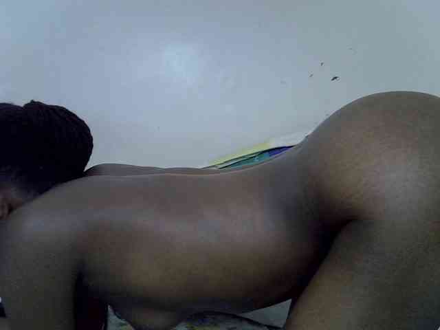 Velvet-luxe webcam