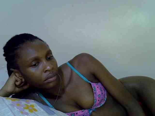Velvet-luxe webcam