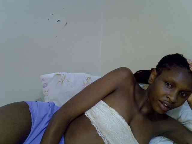 Velvet-luxe webcam