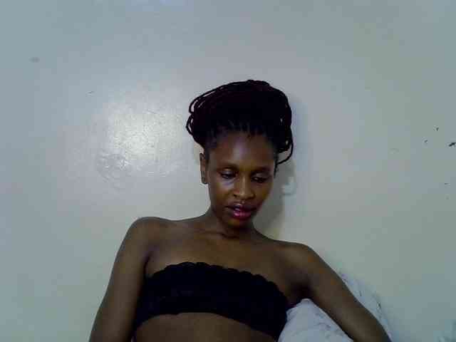 Velvet-luxe webcam
