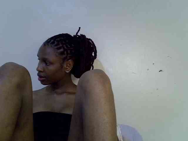 Velvet-luxe webcam