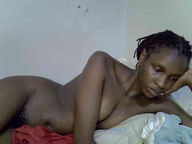 Velvet-luxe webcam