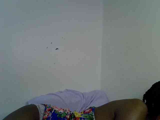 Velvet-luxe webcam