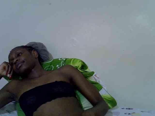 Velvet-luxe webcam