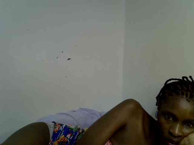 Velvet-luxe webcam