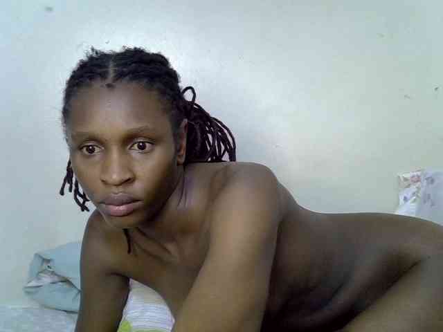 Velvet-luxe webcam